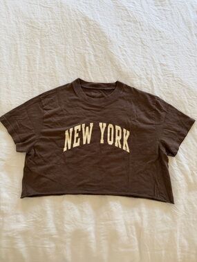 Brandy Melville crop tee